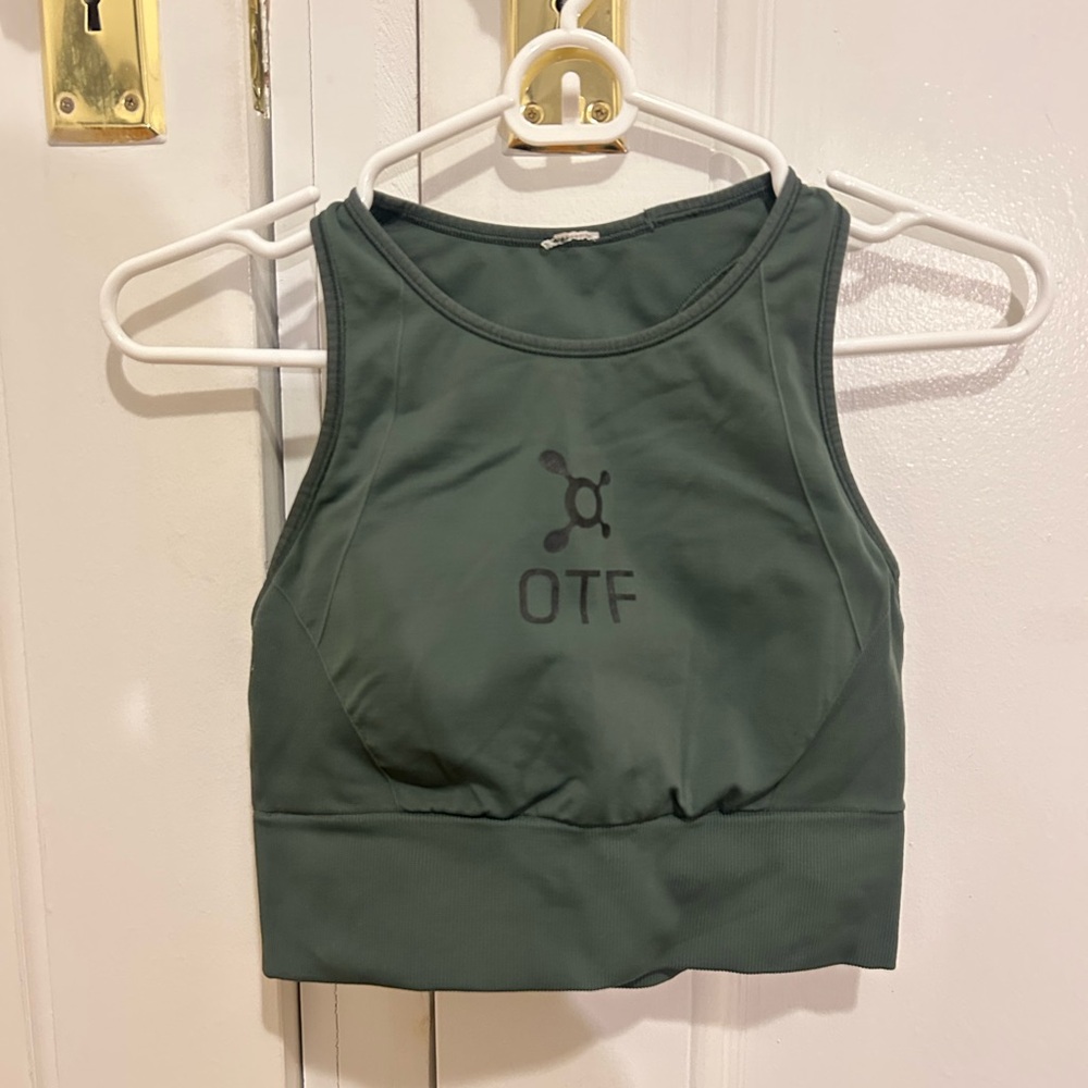 Lululemon Athletica Green Fitted Crop Tank Top OTF Branded with built in bra